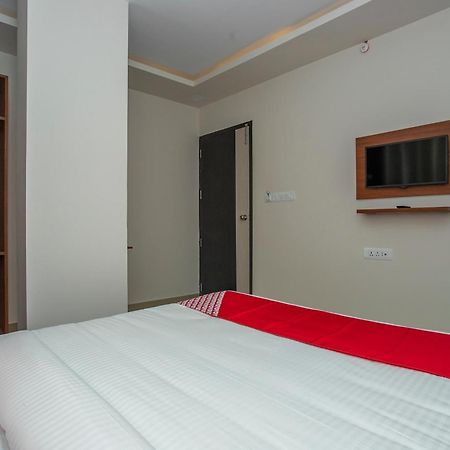 Hotel O Varcity Phi Premium Pavilion ,Above Hdfc Bank ,Near Anjaneya Temple Madiwala, Hosur Main R Bangalore Bagian luar foto